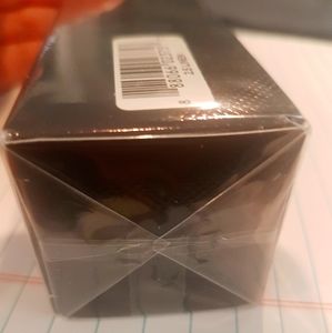 Tom Ford Traceless Perfecting Foundation in Linen